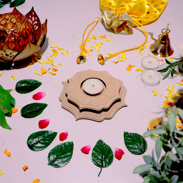 Hand Carved Edge Tea Light Victorian Beauty